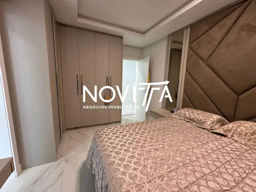 Foto 4 de Apartamento com 3 quartos à venda, 142m2 em Meia Praia, Itapema - SC