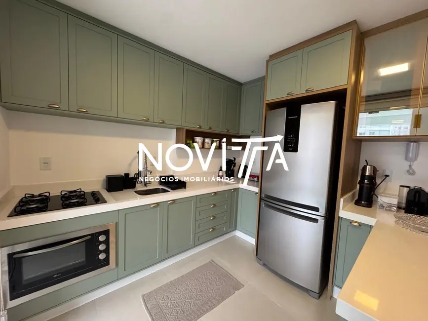 Foto 3 de Apartamento com 2 quartos à venda, 68m2 em  - SC