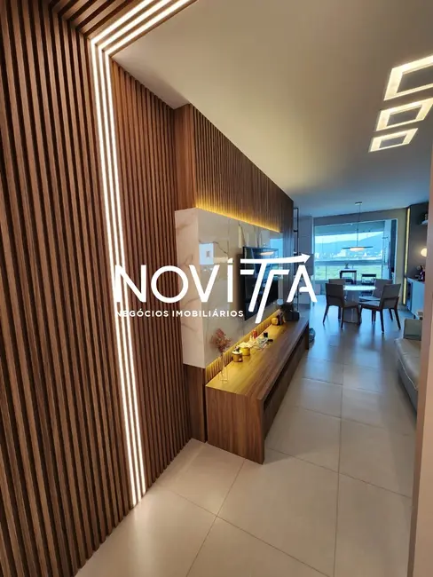 Foto 2 de Apartamento com 3 quartos à venda, 110m2 em Meia Praia, Itapema - SC