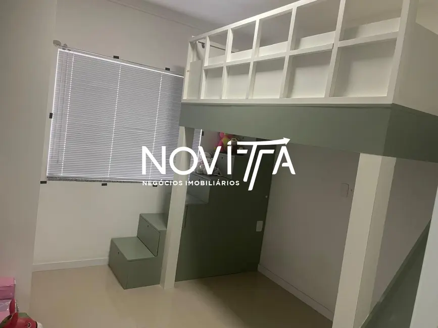 Foto 5 de Casa com 2 quartos à venda, 78m2 em Itapema - SC