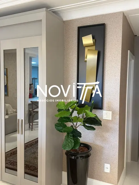 Foto 6 de Apartamento com 4 quartos à venda, 171m2 em Meia Praia, Itapema - SC