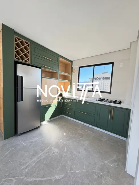 Foto 2 de Apartamento com 3 quartos à venda, 112m2 em Meia Praia, Itapema - SC