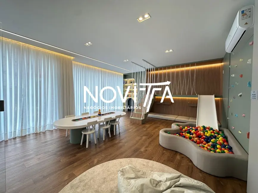 Foto 5 de Apartamento com 3 quartos à venda, 159m2 em Meia Praia, Itapema - SC