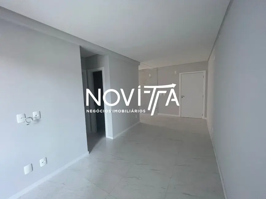 Foto 8 de Apartamento com 2 quartos à venda, 64m2 em Itapema - SC