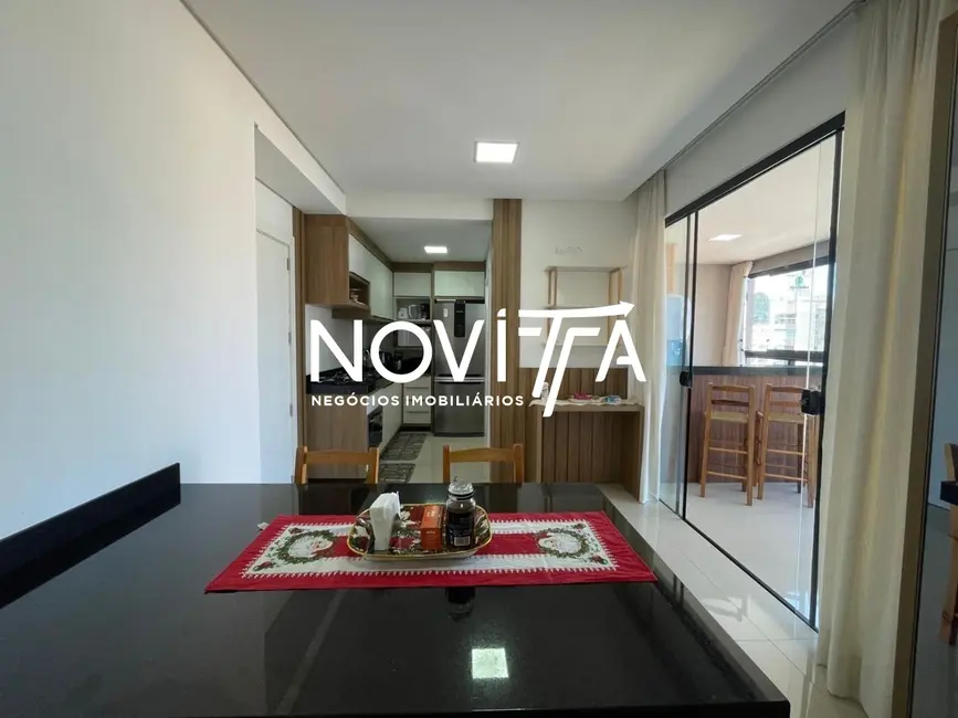 Foto 5 de Apartamento com 2 quartos à venda, 86m2 em Meia Praia, Itapema - SC