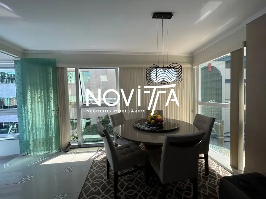 Foto 5 de Apartamento com 3 quartos à venda, 126m2 em Meia Praia, Itapema - SC