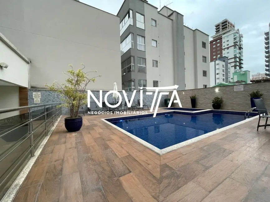 Foto 3 de Apartamento com 3 quartos à venda, 123m2 em Meia Praia, Itapema - SC