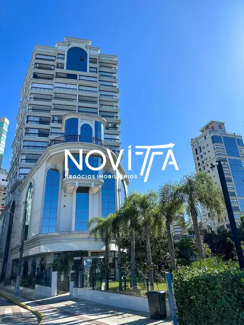 Foto 1 de Apartamento com 4 quartos à venda, 200m2 em Centro, Itapema - SC