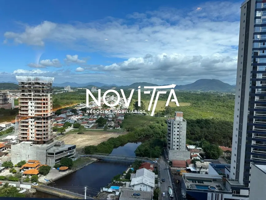 Foto 3 de Apartamento com 1 quarto à venda, 40m2 em Meia Praia, Itapema - SC