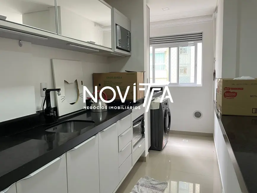 Foto 5 de Apartamento com 2 quartos à venda, 65m2 em Itapema - SC