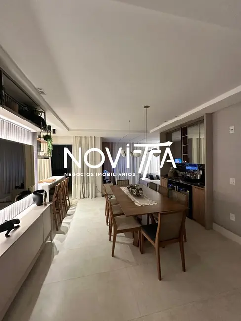 Foto 4 de Apartamento com 3 quartos à venda, 127m2 em Meia Praia, Itapema - SC