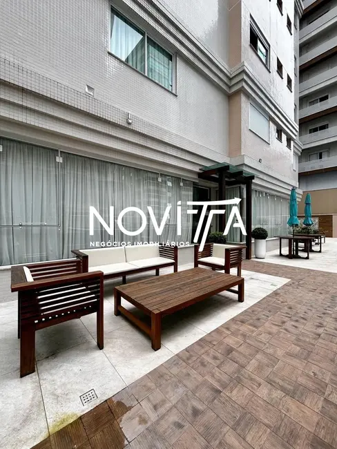 Foto 4 de Apartamento com 3 quartos à venda, 150m2 em Meia Praia, Itapema - SC