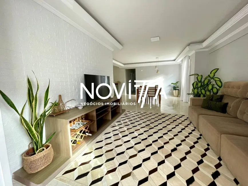 Foto 7 de Apartamento com 3 quartos à venda, 129m2 em Meia Praia, Itapema - SC