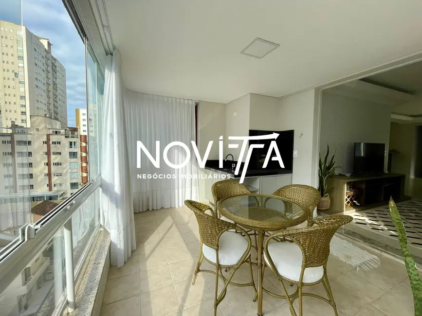 Foto 3 de Apartamento com 3 quartos à venda, 129m2 em Meia Praia, Itapema - SC