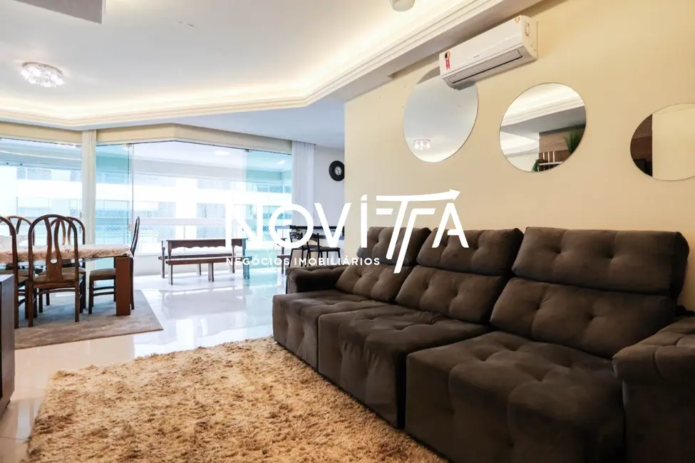 Foto 2 de Apartamento com 3 quartos à venda, 123m2 em Meia Praia, Itapema - SC