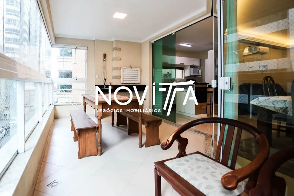 Foto 8 de Apartamento com 3 quartos à venda, 123m2 em Meia Praia, Itapema - SC