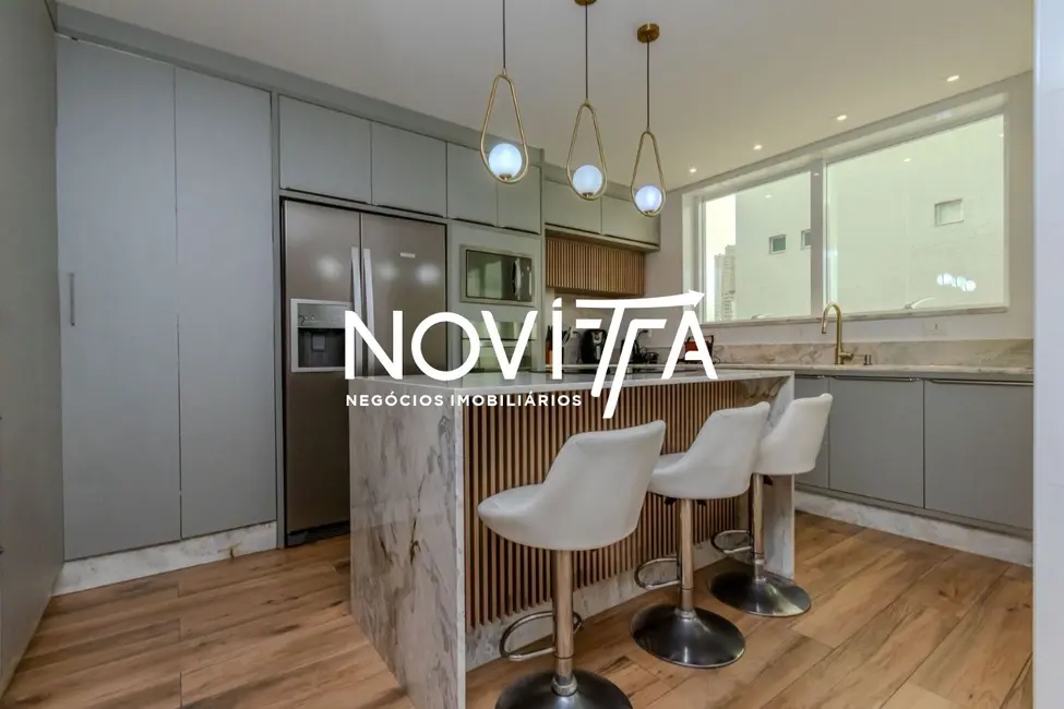 Apartamento com 4 quartos à venda, 220m2 em Meia Praia, Itapema - SC - imagem 6 Foto 6 de Apartamento com 4 quartos à venda, 220m2 em Meia Praia, Itapema - SC