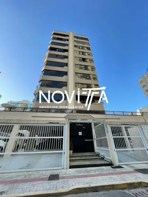 Apartamento com 3 quartos à venda, 113m2 em Meia Praia, Itapema - SC - imagem 1 Foto 1 de Apartamento com 3 quartos à venda, 113m2 em Meia Praia, Itapema - SC