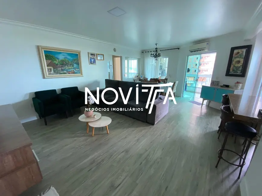 Foto 3 de Apartamento com 3 quartos à venda, 110m2 em Itapema - SC
