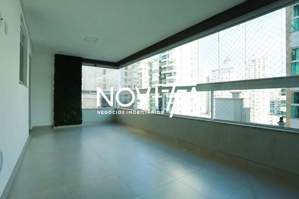 Foto 7 de Apartamento com 3 quartos à venda, 135m2 em Meia Praia, Itapema - SC