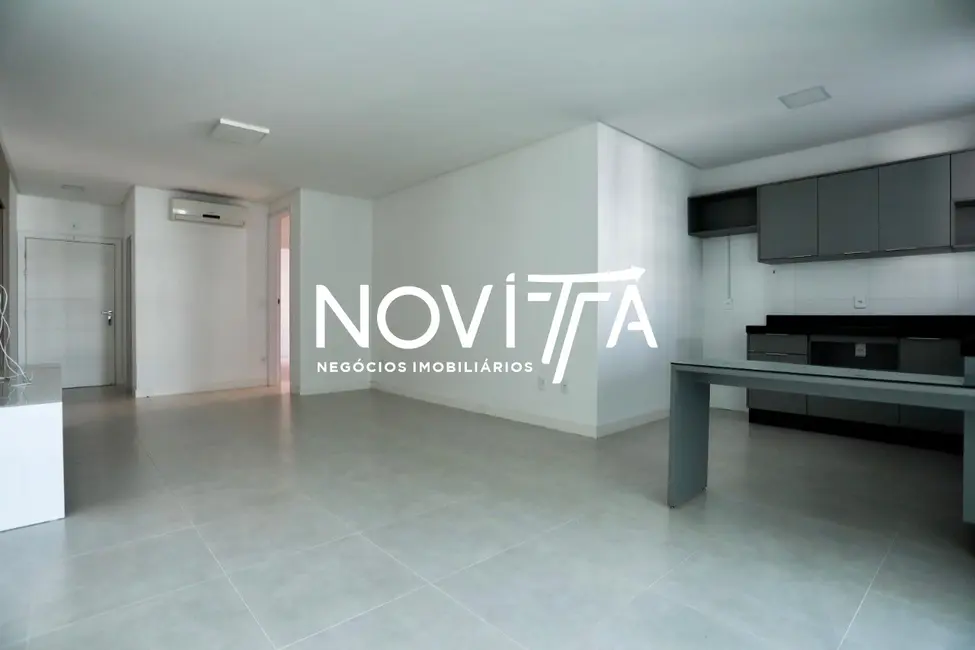 Foto 9 de Apartamento com 3 quartos à venda, 135m2 em Meia Praia, Itapema - SC