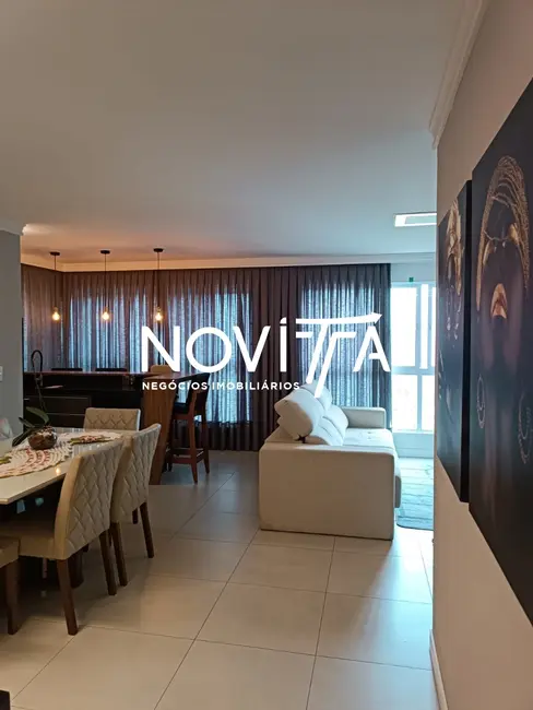 Foto 3 de Apartamento com 2 quartos à venda, 70m2 em Itapema - SC