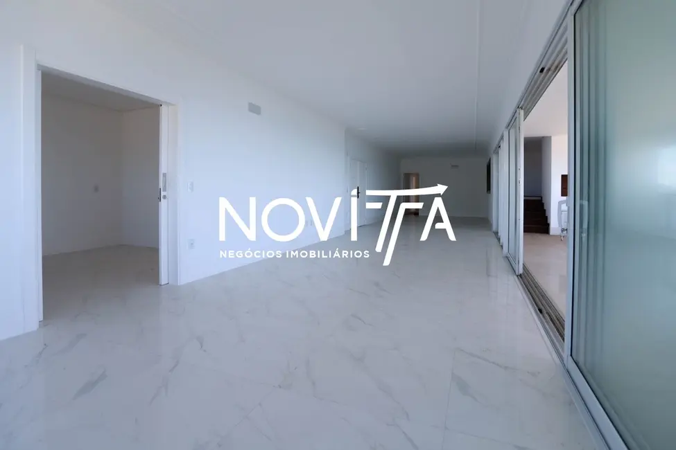 Foto 2 de Apartamento com 4 quartos à venda, 320m2 em Meia Praia, Itapema - SC