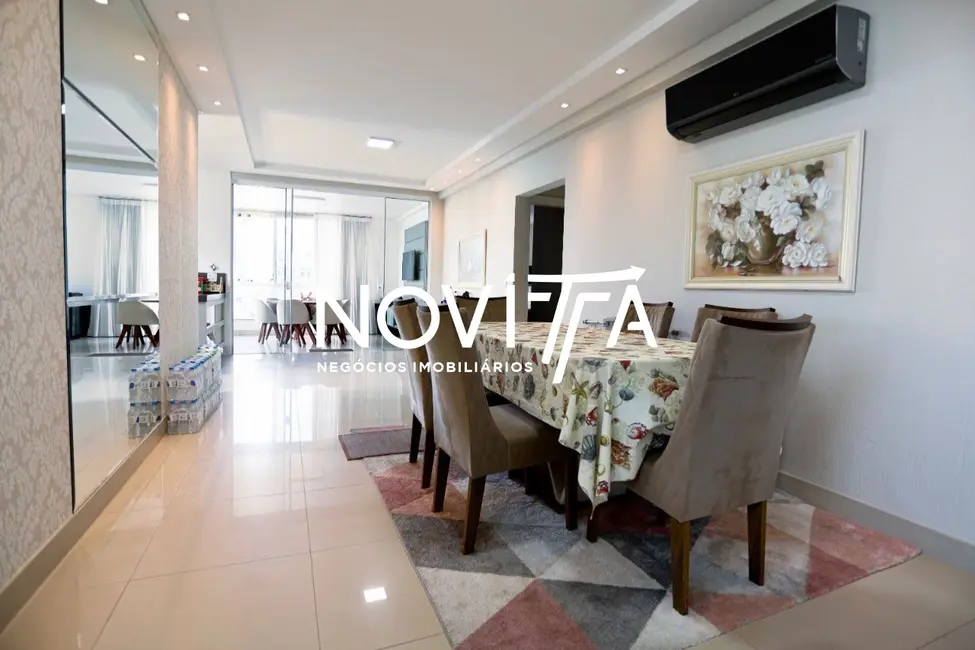 Foto 4 de Apartamento com 3 quartos à venda, 155m2 em Meia Praia, Itapema - SC