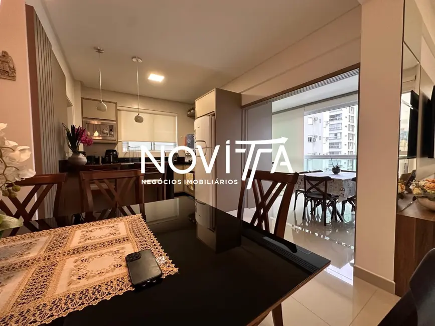 Foto 5 de Apartamento com 3 quartos à venda, 116m2 em Meia Praia, Itapema - SC