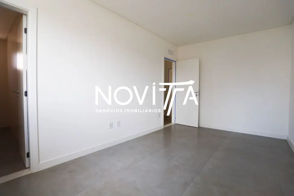 Foto 6 de Apartamento com 2 quartos à venda, 92m2 em Meia Praia, Itapema - SC