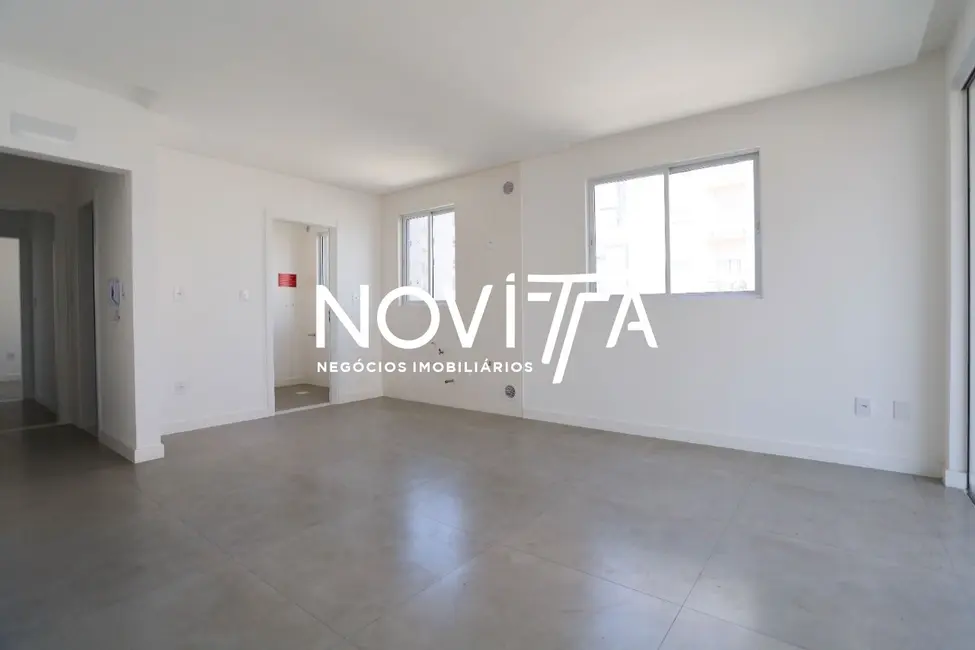 Foto 2 de Apartamento com 2 quartos à venda, 92m2 em Meia Praia, Itapema - SC