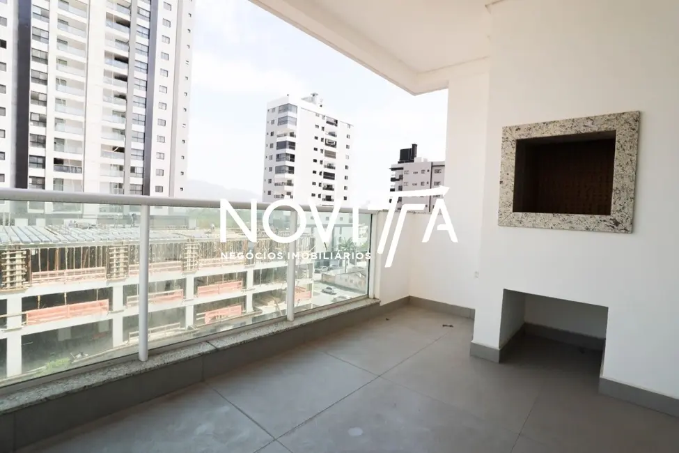 Foto 9 de Apartamento com 2 quartos à venda, 92m2 em Meia Praia, Itapema - SC