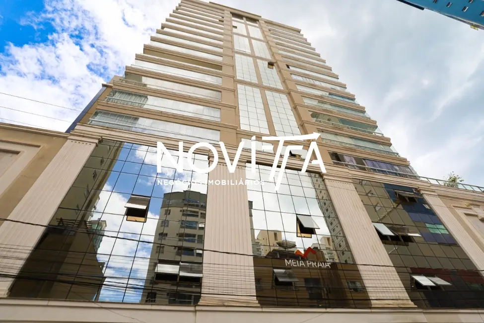 Foto 1 de Apartamento com 3 quartos à venda, 138m2 em Meia Praia, Itapema - SC