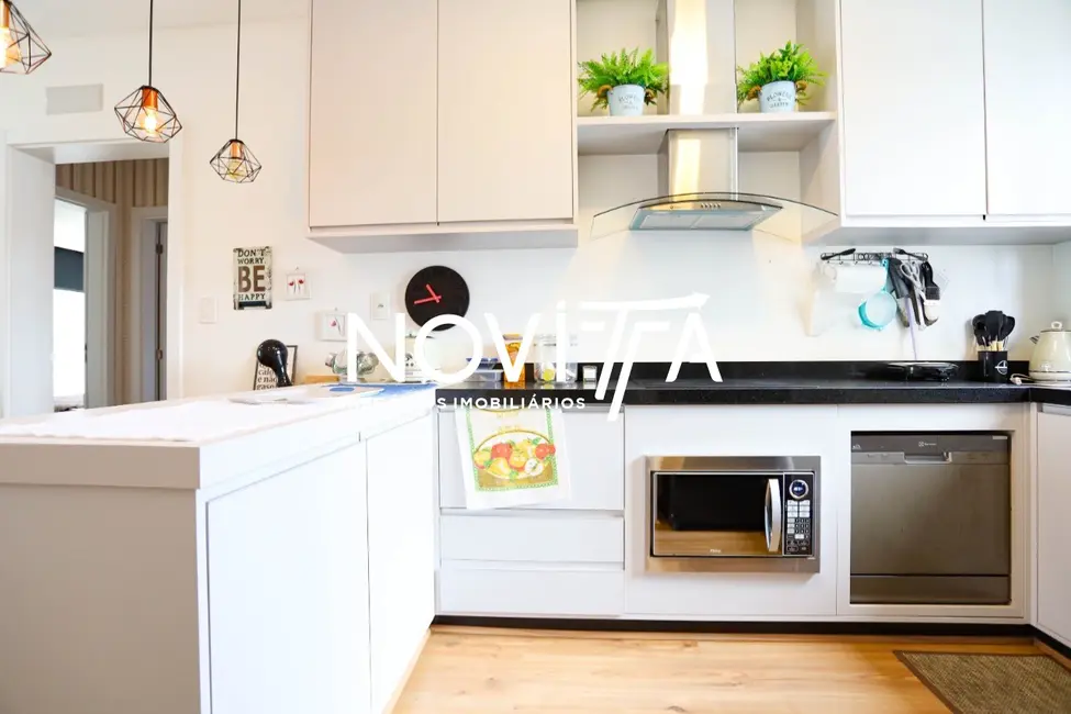 Foto 2 de Apartamento com 3 quartos à venda, 138m2 em Meia Praia, Itapema - SC