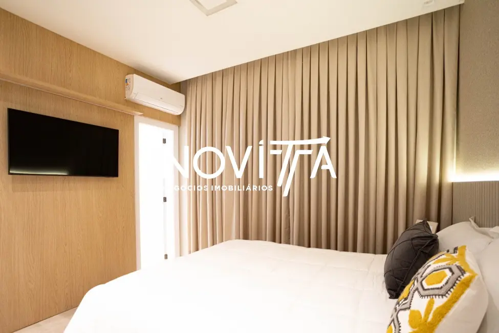 Foto 7 de Apartamento com 4 quartos à venda, 197m2 em Meia Praia, Itapema - SC