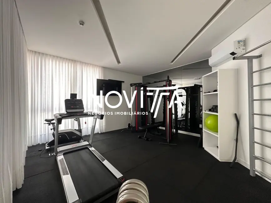 Foto 4 de Apartamento com 4 quartos à venda, 125m2 em Meia Praia, Itapema - SC