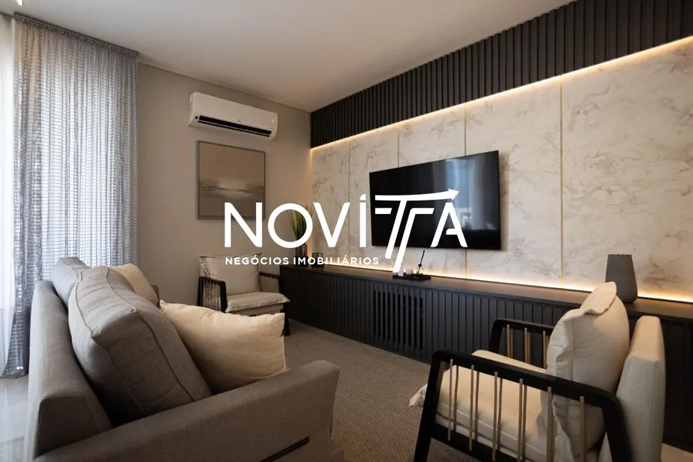 Foto 2 de Apartamento com 4 quartos à venda, 125m2 em Meia Praia, Itapema - SC