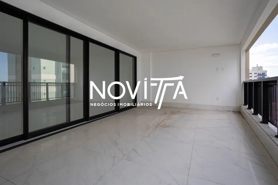 Foto 7 de Apartamento com 4 quartos à venda, 225m2 em Meia Praia, Itapema - SC