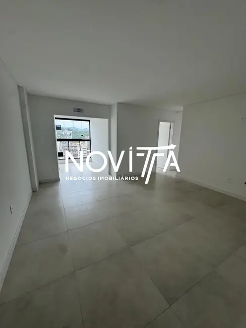 Foto 1 de Apartamento com 3 quartos à venda, 70m2 em Itapema - SC
