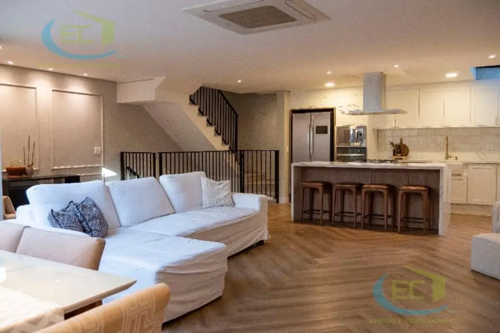 Foto 1 de Sobrado com 3 quartos à venda, 169m2 em Jardim, Santo Andre - SP
