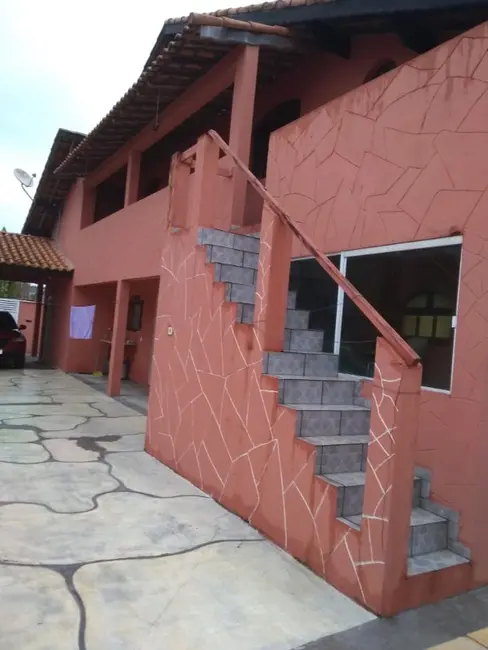 Foto 4 de Casa com 3 quartos à venda, 323m2 em Peruibe - SP