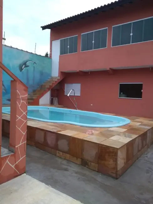 Foto 1 de Casa com 3 quartos à venda, 323m2 em Peruibe - SP