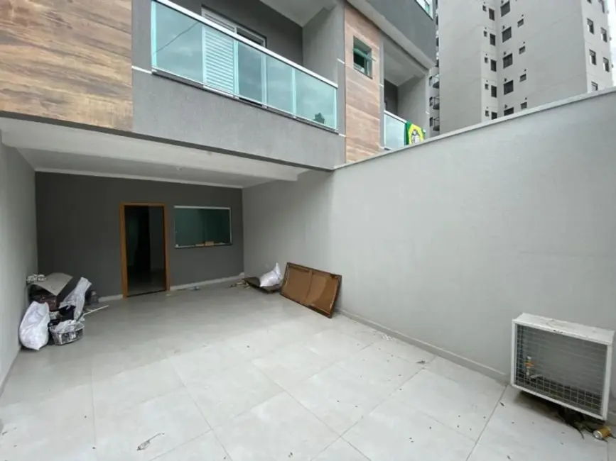 Foto 1 de Sobrado com 2 quartos à venda, 142m2 em Vila Curuçá, Santo Andre - SP