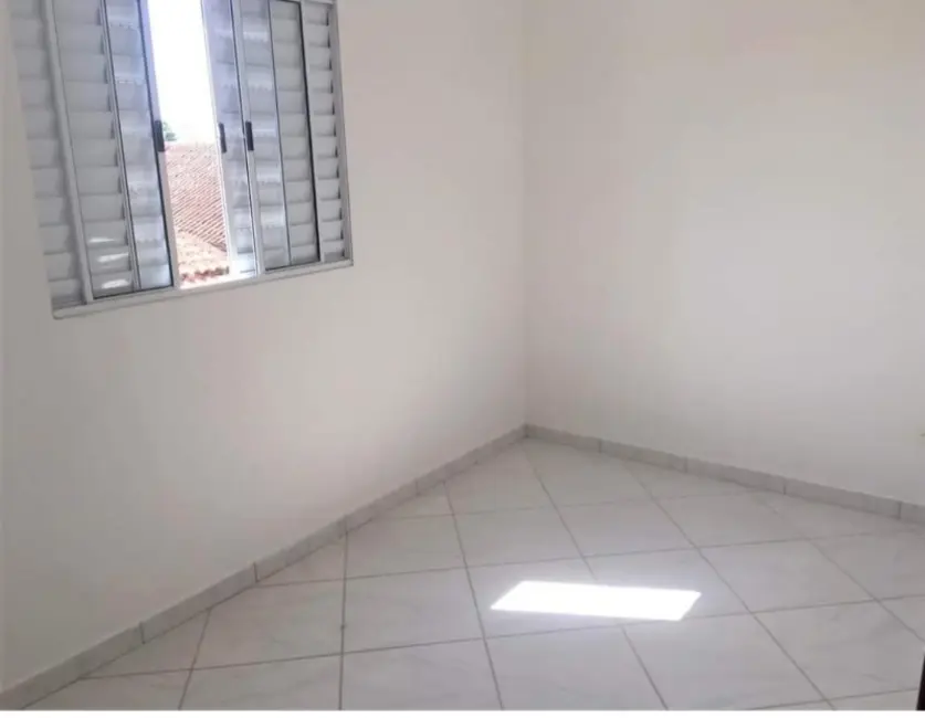 Foto 9 de Casa com 2 quartos à venda, 65m2 em Itanhaem - SP