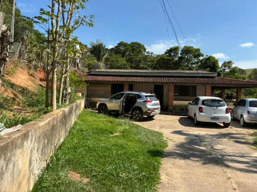 Foto 3 de Chácara com 3 quartos à venda, 230m2 em Pinhalzinho - SP