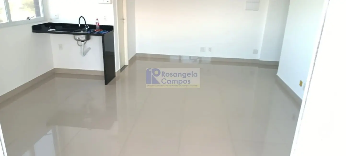 Foto 1 de Sala Comercial para alugar, 36m2 em Ponta da Praia, Santos - SP