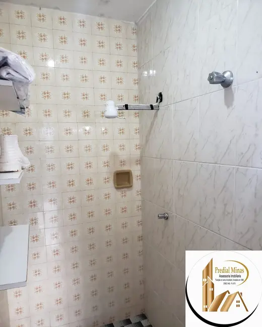 Casa com 3 quartos à venda, 400m2 em Sagrada Família, Belo Horizonte - MG - imagem 4 Foto 4 de Casa com 3 quartos à venda, 400m2 em Sagrada Família, Belo Horizonte - MG