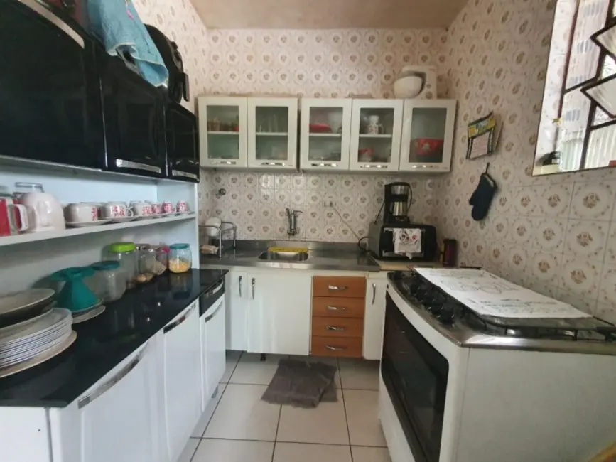 Foto 2 de Casa de Condomínio com 3 quartos à venda, 194m2 em Goiânia, Belo Horizonte - MG