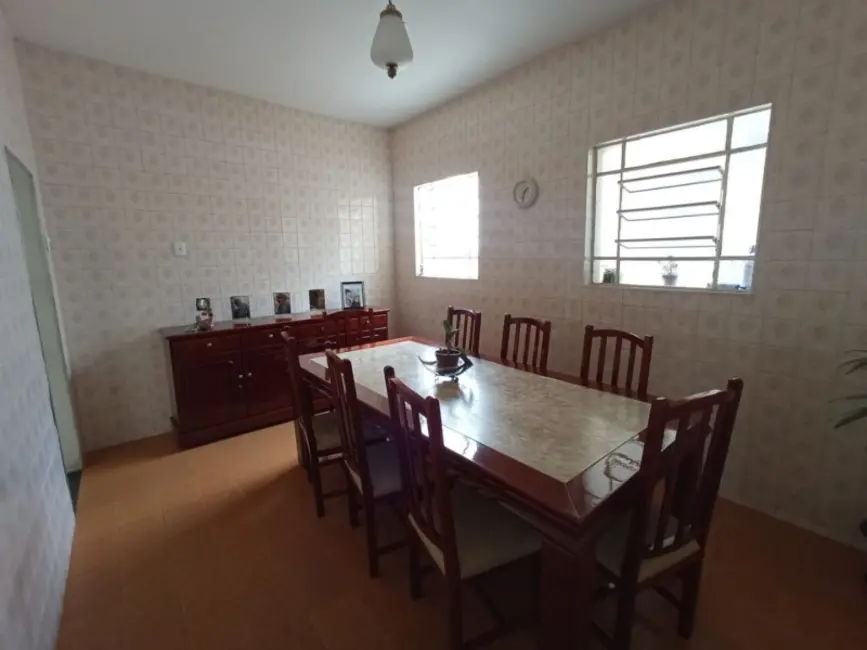 Casa com 3 quartos à venda, 300m2 em Concórdia, Belo Horizonte - MG - imagem 9 Foto 9 de Casa com 3 quartos à venda, 300m2 em Concórdia, Belo Horizonte - MG