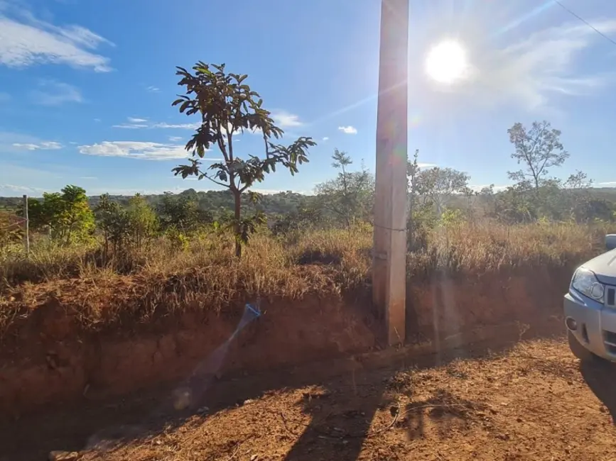 Foto 4 de Terreno / Lote à venda, 1000m2 em Jaboticatubas - MG